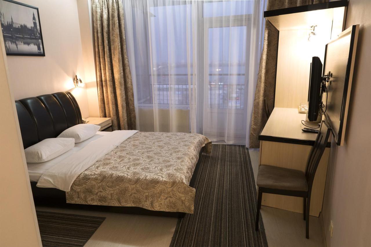 Staybridge Mini-Hotel In Most City Panoramic River View Dnipro Exterior foto