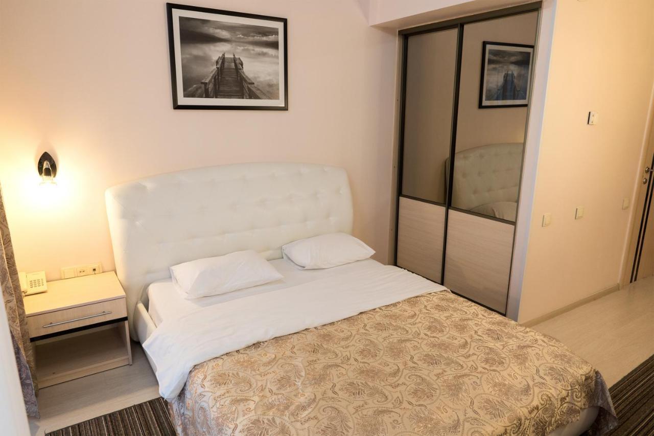 Staybridge Mini-Hotel In Most City Panoramic River View Dnipro Exterior foto